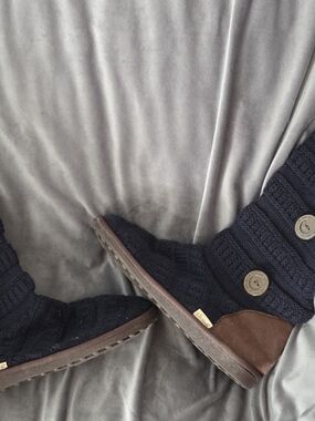 Muk Luks Black Knit Lace Up Boots with Brown Suede Trim